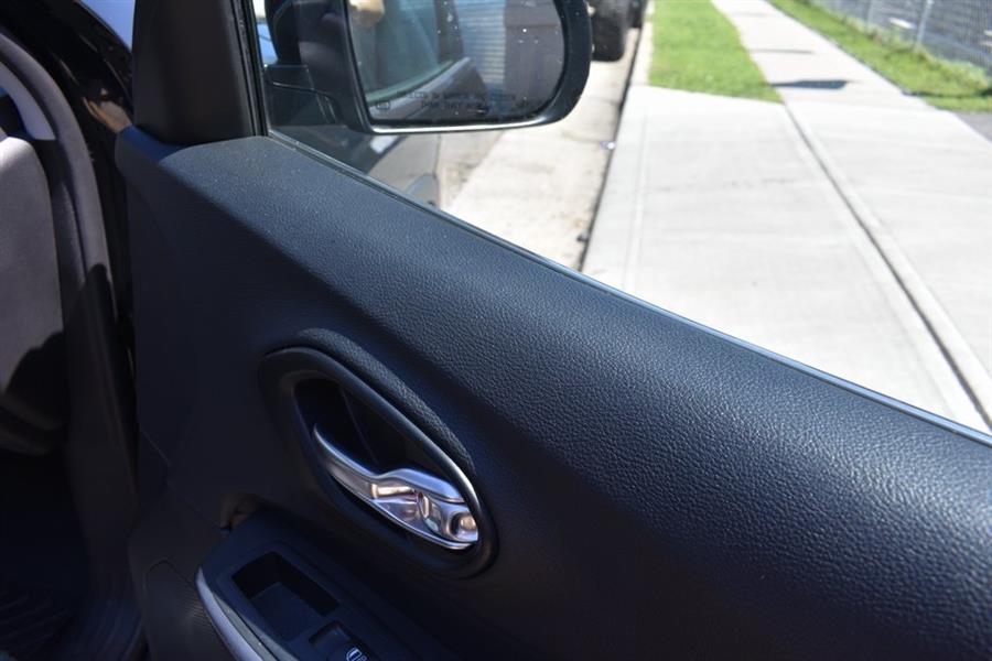 2022 Jeep Cherokee Limited, available for sale in Hempstead, New York | Certified Automotive Group. Hempstead, New York 2022 Jeep Cherokee Limited, available for sale in Hempstead, New York | Certified Automotive Group. Hempstead, New York