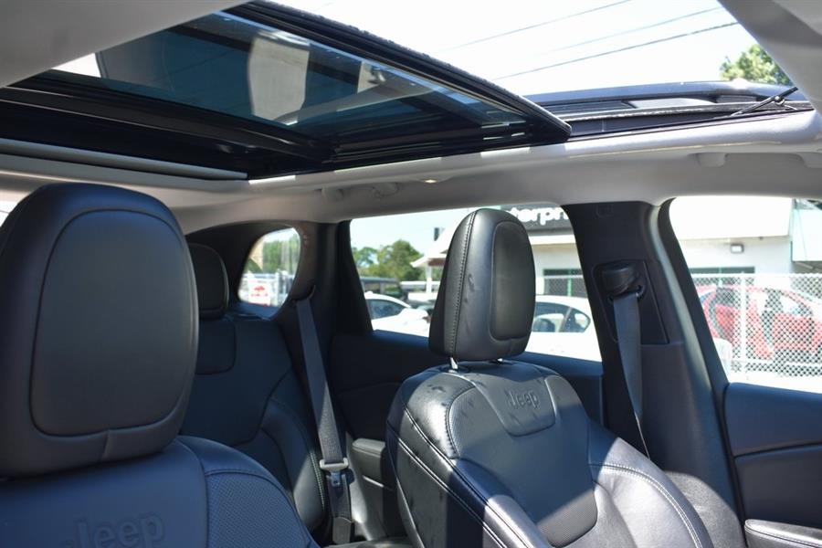 2022 Jeep Cherokee Limited, available for sale in Hempstead, New York | Certified Automotive Group. Hempstead, New York 2022 Jeep Cherokee Limited, available for sale in Hempstead, New York | Certified Automotive Group. Hempstead, New York