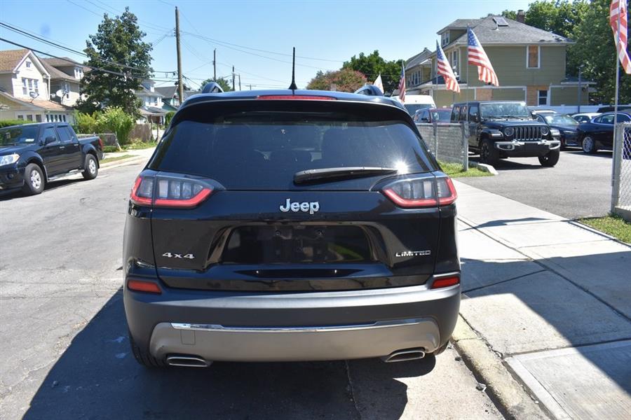 2022 Jeep Cherokee Limited, available for sale in Hempstead, New York | Certified Automotive Group. Hempstead, New York 2022 Jeep Cherokee Limited, available for sale in Hempstead, New York | Certified Automotive Group. Hempstead, New York
