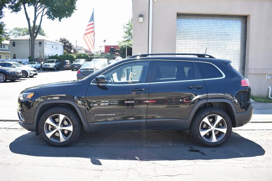 2022 Jeep Cherokee Limited, available for sale in Hempstead, New York | Certified Automotive Group. Hempstead, New York 2022 Jeep Cherokee Limited, available for sale in Hempstead, New York | Certified Automotive Group. Hempstead, New York