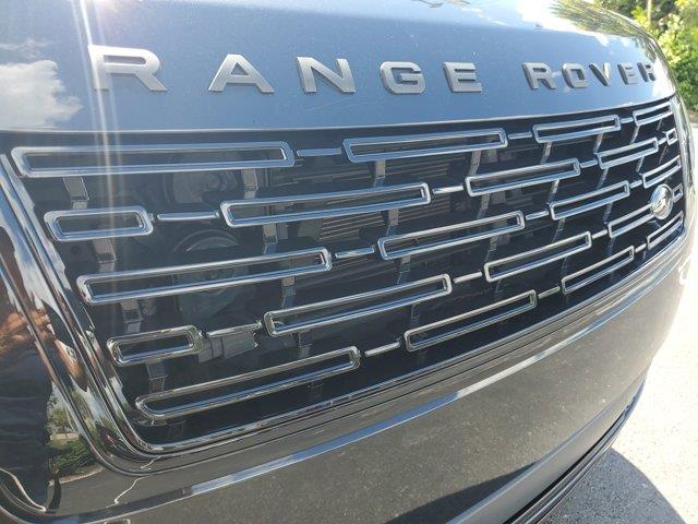 2019 Land Rover Range Rover V6 Supercharged HSE SWB, available for sale in Woodside, New York | Drive Central. Woodside, New York 2019 Land Rover Range Rover V6 Supercharged HSE SWB, available for sale in Woodside, New York | Drive Central. Woodside, New York
