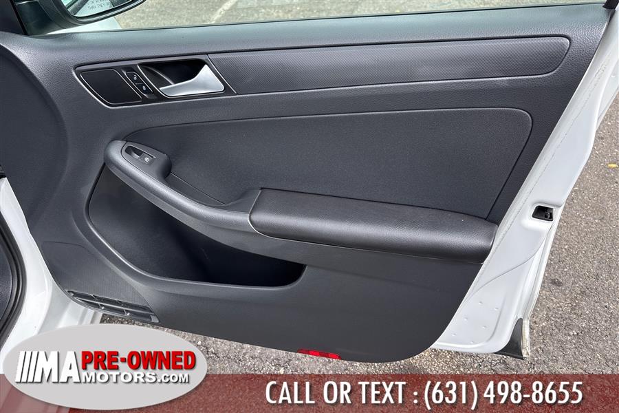 2014 Volkswagen Jetta Sedan 4dr Auto S, available for sale in Huntington Station, New York | M & A Motors. Huntington Station, New York 2014 Volkswagen Jetta Sedan 4dr Auto S, available for sale in Huntington Station, New York | M & A Motors. Huntington Station, New York