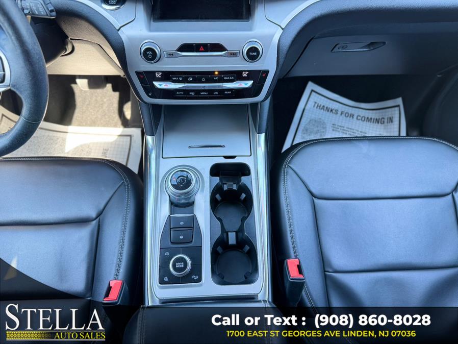 2021 Ford Explorer XLT 4WD, available for sale in Linden, New Jersey | Stella Auto Sales. Linden, New Jersey 2021 Ford Explorer XLT 4WD, available for sale in Linden, New Jersey | Stella Auto Sales. Linden, New Jersey
