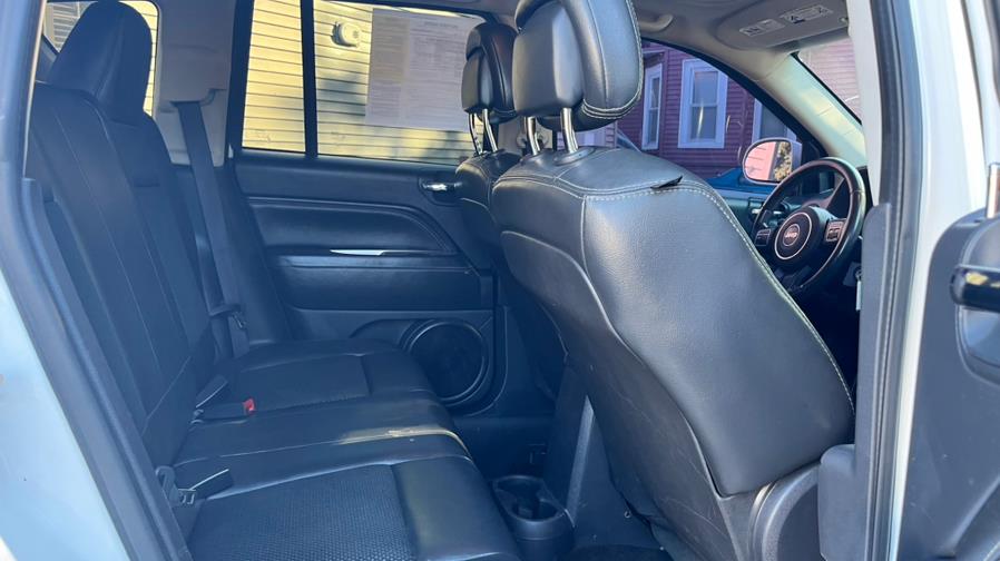 2014 Jeep Compass 4WD 4dr Latitude, available for sale in Springfield, Massachusetts | Jordan Auto Sales Inc. Springfield, Massachusetts 2014 Jeep Compass 4WD 4dr Latitude, available for sale in Springfield, Massachusetts | Jordan Auto Sales Inc. Springfield, Massachusetts