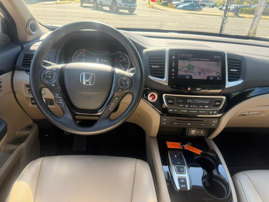 2016 Honda Pilot AWD 4dr Elite w/RES & Navi, available for sale in Hartford, Connecticut | VEB Auto Sales. Hartford, Connecticut 2016 Honda Pilot AWD 4dr Elite w/RES & Navi, available for sale in Hartford, Connecticut | VEB Auto Sales. Hartford, Connecticut