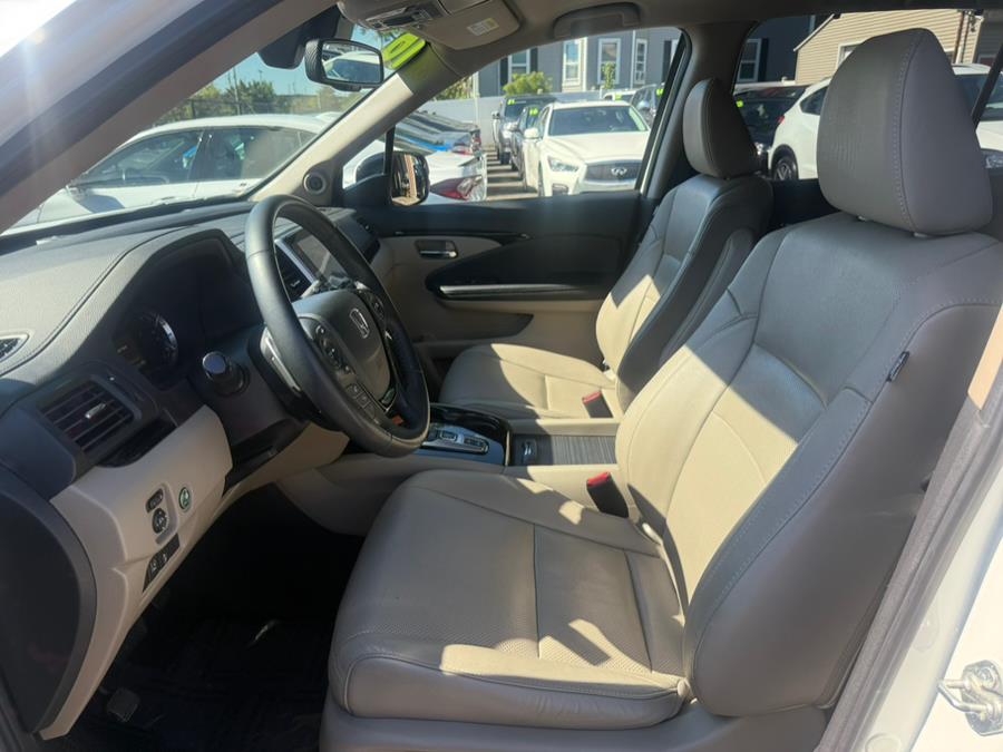 2016 Honda Pilot AWD 4dr Elite w/RES & Navi, available for sale in Hartford, Connecticut | VEB Auto Sales. Hartford, Connecticut 2016 Honda Pilot AWD 4dr Elite w/RES & Navi, available for sale in Hartford, Connecticut | VEB Auto Sales. Hartford, Connecticut