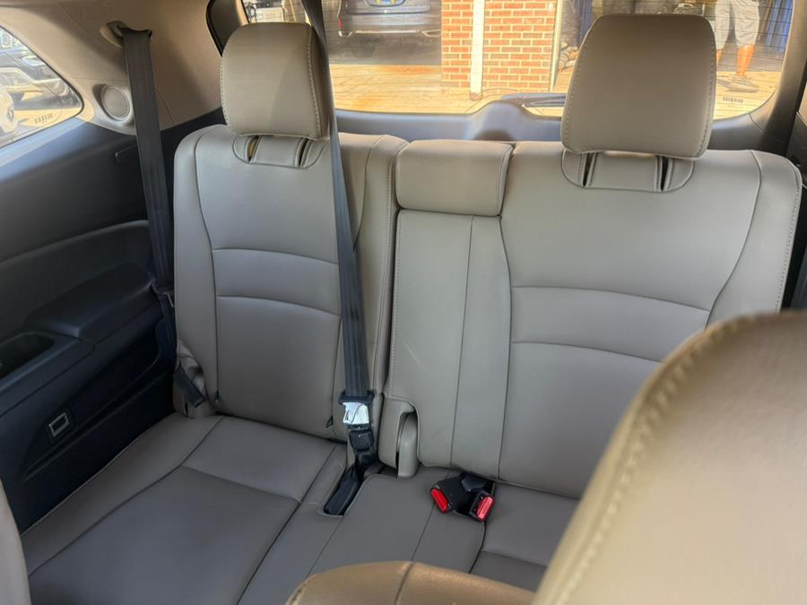 2016 Honda Pilot AWD 4dr Elite w/RES & Navi, available for sale in Hartford, Connecticut | VEB Auto Sales. Hartford, Connecticut 2016 Honda Pilot AWD 4dr Elite w/RES & Navi, available for sale in Hartford, Connecticut | VEB Auto Sales. Hartford, Connecticut