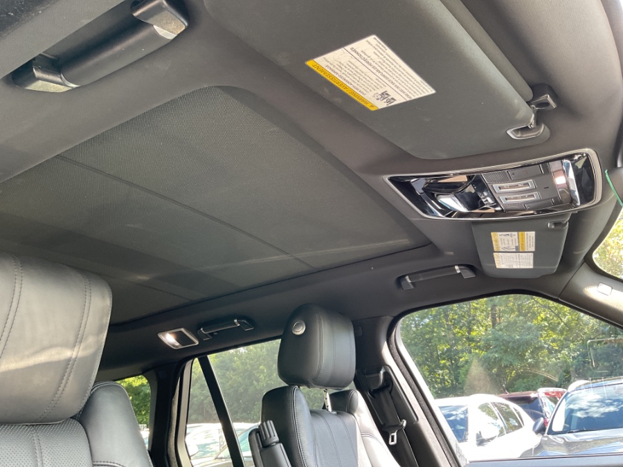 2017 Land Rover Range Rover V6 Supercharged HSE SWB, available for sale in Waterbury, Connecticut | Jim Juliani Motors. Waterbury, Connecticut 2017 Land Rover Range Rover V6 Supercharged HSE SWB, available for sale in Waterbury, Connecticut | Jim Juliani Motors. Waterbury, Connecticut