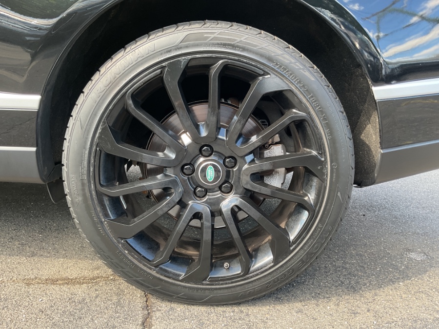 2017 Land Rover Range Rover V6 Supercharged HSE SWB, available for sale in Waterbury, Connecticut | Jim Juliani Motors. Waterbury, Connecticut 2017 Land Rover Range Rover V6 Supercharged HSE SWB, available for sale in Waterbury, Connecticut | Jim Juliani Motors. Waterbury, Connecticut