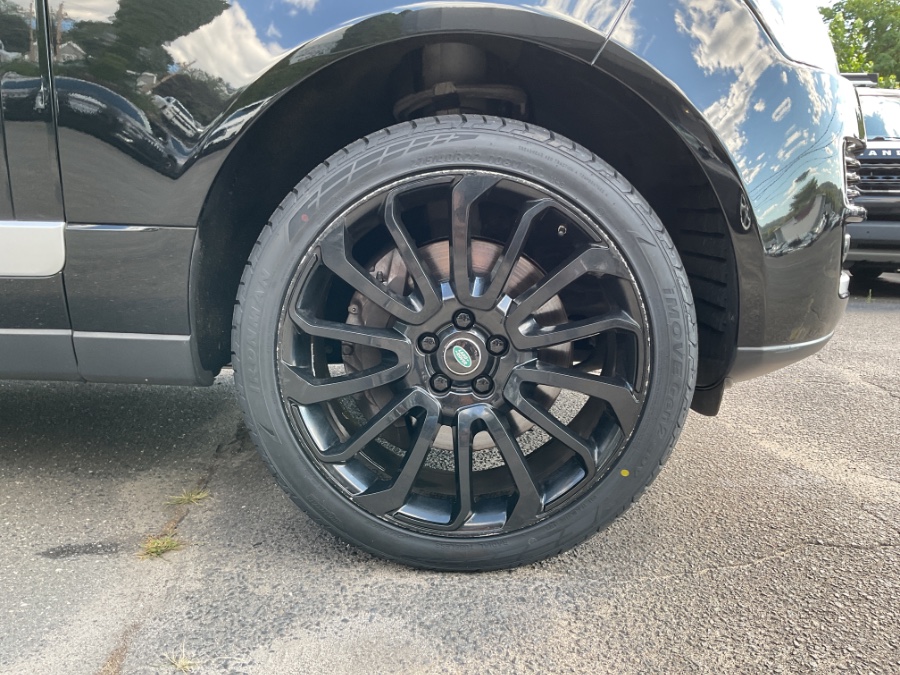 2017 Land Rover Range Rover V6 Supercharged HSE SWB, available for sale in Waterbury, Connecticut | Jim Juliani Motors. Waterbury, Connecticut 2017 Land Rover Range Rover V6 Supercharged HSE SWB, available for sale in Waterbury, Connecticut | Jim Juliani Motors. Waterbury, Connecticut