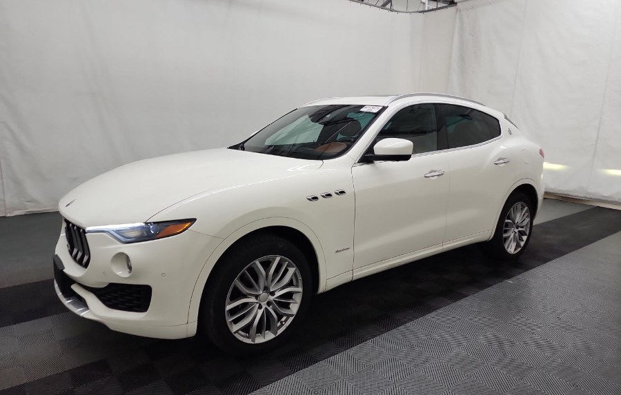 2018 Maserati Levante GranLusso 3.0L, available for sale in Jamaica, New York | Sunrise Autoland. Jamaica, New York 2018 Maserati Levante GranLusso 3.0L, available for sale in Jamaica, New York | Sunrise Autoland. Jamaica, New York