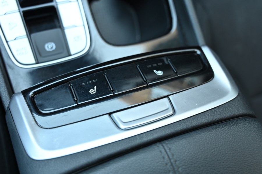 2022 Hyundai Tucson SEL AWD, available for sale in Waterbury, Connecticut | Highline Car Connection. Waterbury, Connecticut 2022 Hyundai Tucson SEL AWD, available for sale in Waterbury, Connecticut | Highline Car Connection. Waterbury, Connecticut