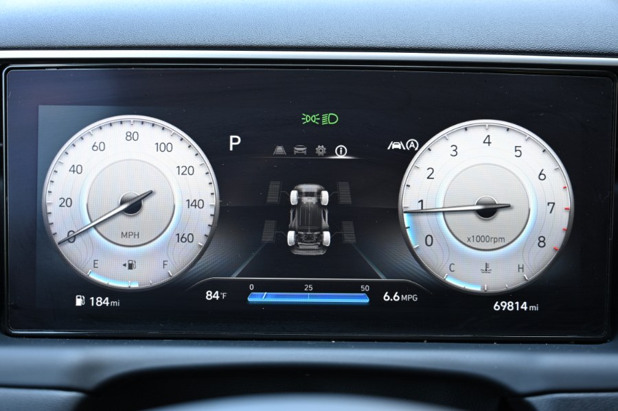 2022 Hyundai Tucson SEL AWD, available for sale in Waterbury, Connecticut | Highline Car Connection. Waterbury, Connecticut 2022 Hyundai Tucson SEL AWD, available for sale in Waterbury, Connecticut | Highline Car Connection. Waterbury, Connecticut