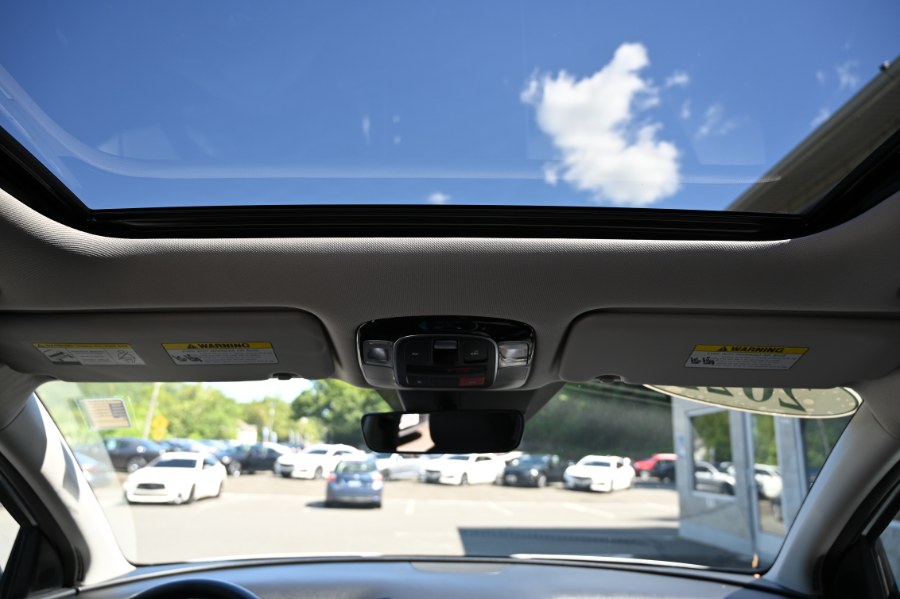 2022 Hyundai Tucson SEL AWD, available for sale in Waterbury, Connecticut | Highline Car Connection. Waterbury, Connecticut 2022 Hyundai Tucson SEL AWD, available for sale in Waterbury, Connecticut | Highline Car Connection. Waterbury, Connecticut