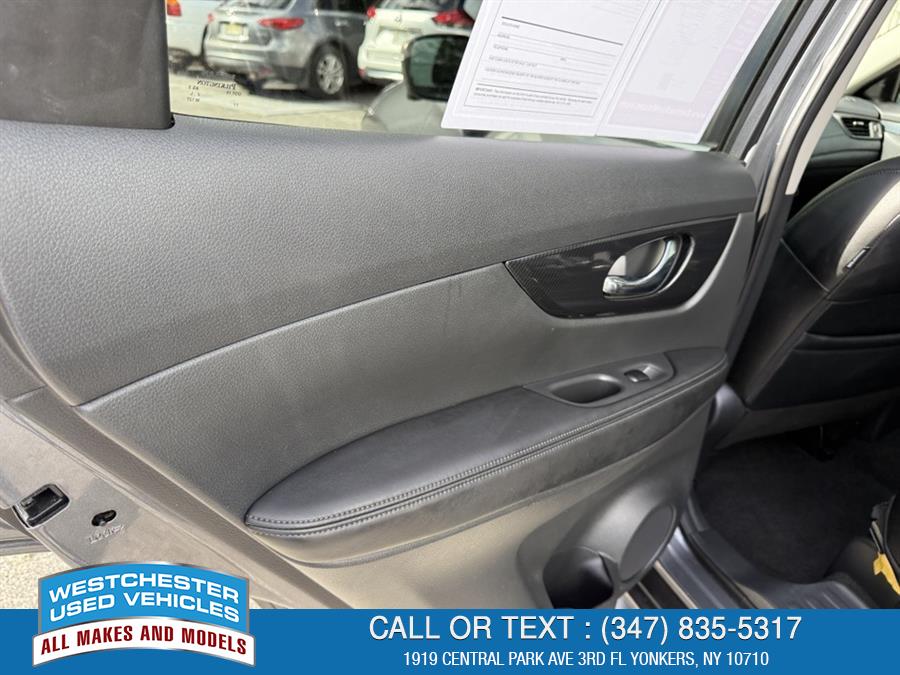 2018 Nissan Rogue SL, available for sale in Yonkers, New York | Apex Westchester Used Vehicles. Yonkers, New York 2018 Nissan Rogue SL, available for sale in Yonkers, New York | Apex Westchester Used Vehicles. Yonkers, New York