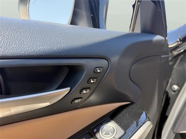 2018 Lexus Is 300, available for sale in Stratford, Connecticut | Wiz Leasing Inc. Stratford, Connecticut 2018 Lexus Is 300, available for sale in Stratford, Connecticut | Wiz Leasing Inc. Stratford, Connecticut