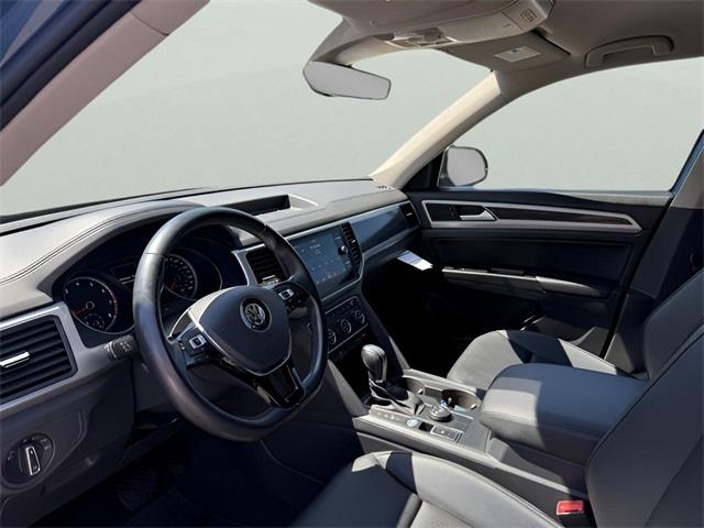 2019 Volkswagen Atlas 3.6L V6 SE, available for sale in Stratford, Connecticut | Wiz Leasing Inc. Stratford, Connecticut 2019 Volkswagen Atlas 3.6L V6 SE, available for sale in Stratford, Connecticut | Wiz Leasing Inc. Stratford, Connecticut