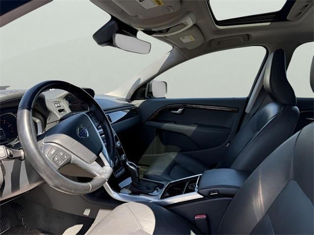 2016 Volvo XC70 T5 photo 7