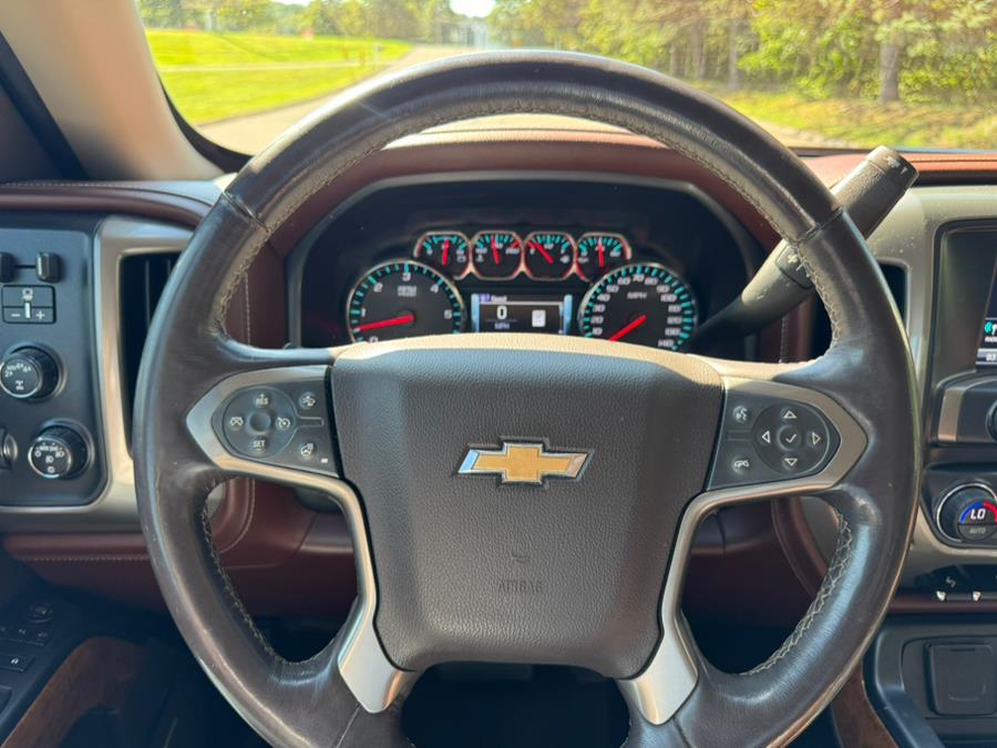 2017 Chevrolet Silverado 1500 4WD Crew Cab 143.5" High Country, available for sale in Waterbury, Connecticut | Platinum Auto Care. Waterbury, Connecticut 2017 Chevrolet Silverado 1500 4WD Crew Cab 143.5" High Country, available for sale in Waterbury, Connecticut | Platinum Auto Care. Waterbury, Connecticut