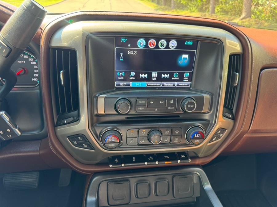 2017 Chevrolet Silverado 1500 4WD Crew Cab 143.5" High Country, available for sale in Waterbury, Connecticut | Platinum Auto Care. Waterbury, Connecticut 2017 Chevrolet Silverado 1500 4WD Crew Cab 143.5" High Country, available for sale in Waterbury, Connecticut | Platinum Auto Care. Waterbury, Connecticut