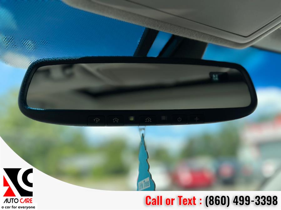 2005 Toyota Avalon 4dr Sdn XL, available for sale in Vernon , Connecticut | Auto Care Motors. Vernon , Connecticut 2005 Toyota Avalon 4dr Sdn XL, available for sale in Vernon , Connecticut | Auto Care Motors. Vernon , Connecticut