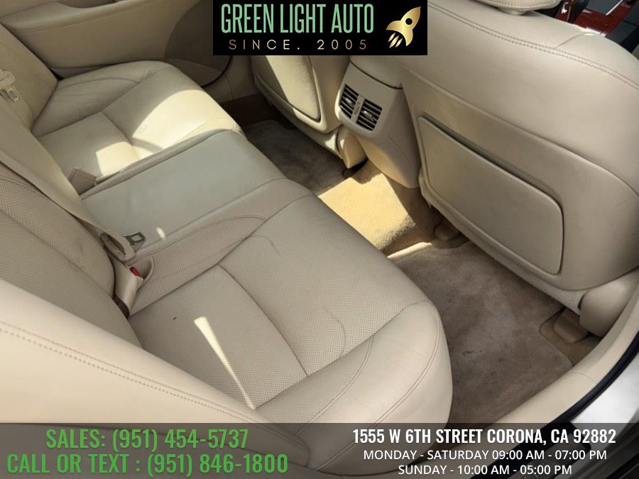 2011 Lexus ES 350 4dr Sdn, available for sale in Corona, California | Green Light Auto. Corona, California 2011 Lexus ES 350 4dr Sdn, available for sale in Corona, California | Green Light Auto. Corona, California