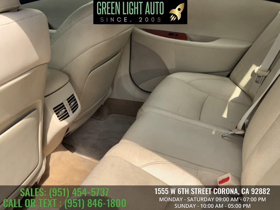 2011 Lexus ES 350 4dr Sdn, available for sale in Corona, California | Green Light Auto. Corona, California 2011 Lexus ES 350 4dr Sdn, available for sale in Corona, California | Green Light Auto. Corona, California