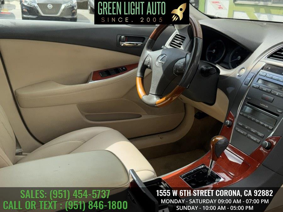 2011 Lexus ES 350 4dr Sdn, available for sale in Corona, California | Green Light Auto. Corona, California 2011 Lexus ES 350 4dr Sdn, available for sale in Corona, California | Green Light Auto. Corona, California