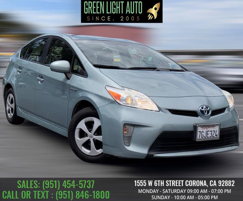 2014 Toyota Prius 5dr HB Four (Natl), available for sale in Corona, California | Green Light Auto. Corona, California