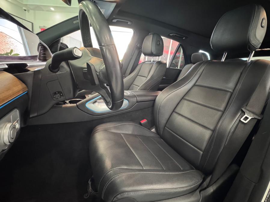 2021 Mercedes-Benz GLE GLE 350 SUV, available for sale in Franklin Square, New York | Luxury Motor Club. Franklin Square, New York 2021 Mercedes-Benz GLE GLE 350 SUV, available for sale in Franklin Square, New York | Luxury Motor Club. Franklin Square, New York