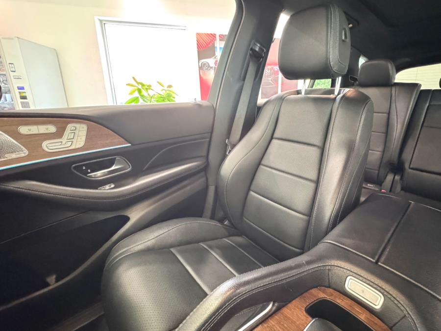 2021 Mercedes-Benz GLE GLE 350 SUV, available for sale in Franklin Square, New York | Luxury Motor Club. Franklin Square, New York 2021 Mercedes-Benz GLE GLE 350 SUV, available for sale in Franklin Square, New York | Luxury Motor Club. Franklin Square, New York