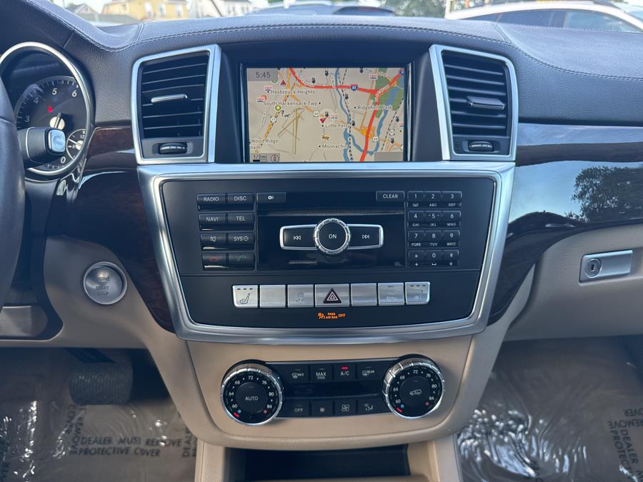 2014 Mercedes-Benz GL-Class 4MATIC 4dr GL 450, available for sale in Little Ferry, New Jersey | Victoria Preowned Autos Inc. Little Ferry, New Jersey 2014 Mercedes-Benz GL-Class 4MATIC 4dr GL 450, available for sale in Little Ferry, New Jersey | Victoria Preowned Autos Inc. Little Ferry, New Jersey