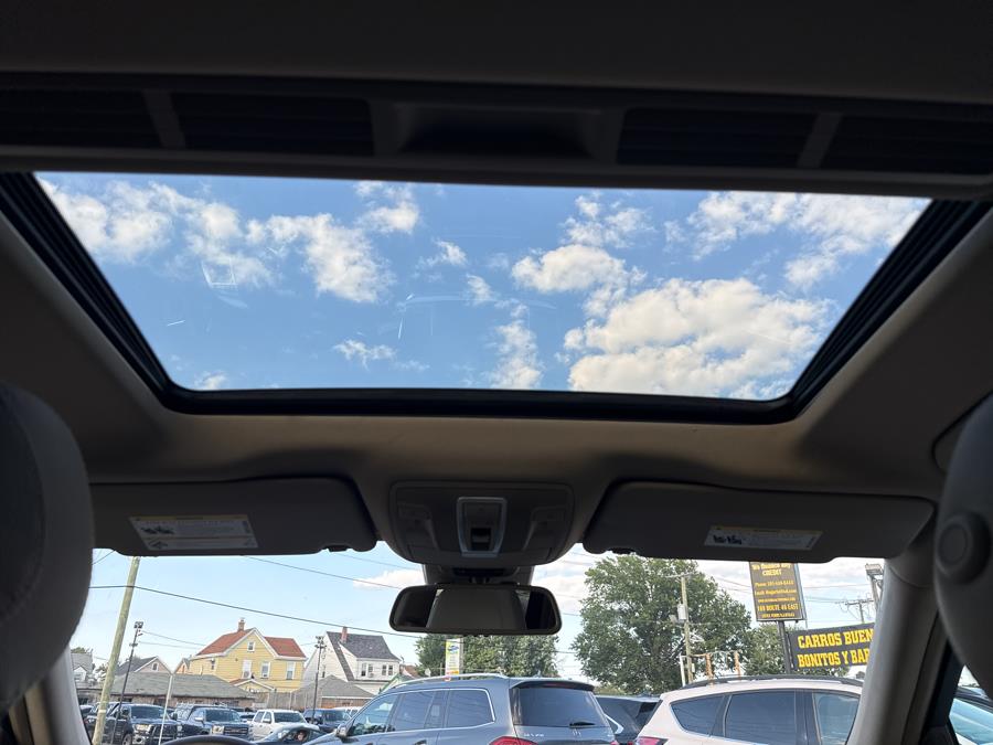 2014 Mercedes-Benz GL-Class 4MATIC 4dr GL 450, available for sale in Little Ferry, New Jersey | Victoria Preowned Autos Inc. Little Ferry, New Jersey 2014 Mercedes-Benz GL-Class 4MATIC 4dr GL 450, available for sale in Little Ferry, New Jersey | Victoria Preowned Autos Inc. Little Ferry, New Jersey