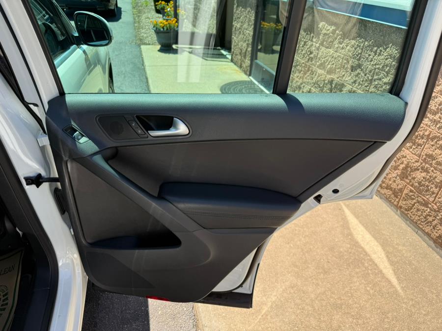 2016 Volkswagen Tiguan 4MOTION 4dr Auto S, available for sale in East Windsor, Connecticut | Century Auto And Truck. East Windsor, Connecticut 2016 Volkswagen Tiguan 4MOTION 4dr Auto S, available for sale in East Windsor, Connecticut | Century Auto And Truck. East Windsor, Connecticut