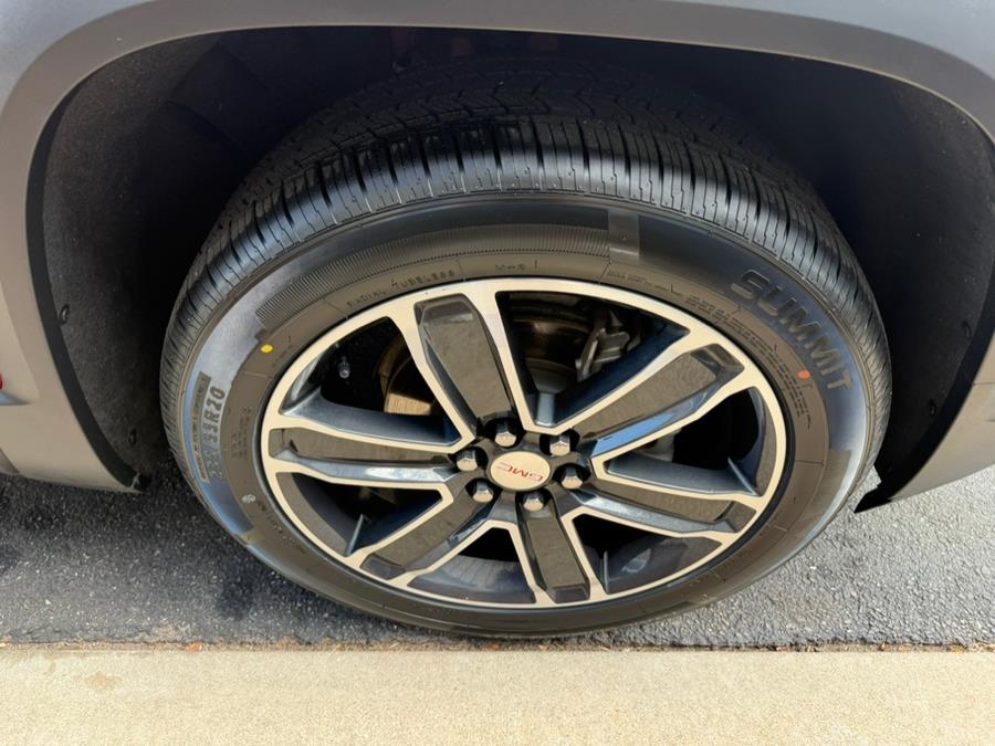 2023 GMC Acadia AWD 4dr SLT, available for sale in East Windsor, Connecticut | Century Auto And Truck. East Windsor, Connecticut 2023 GMC Acadia AWD 4dr SLT, available for sale in East Windsor, Connecticut | Century Auto And Truck. East Windsor, Connecticut