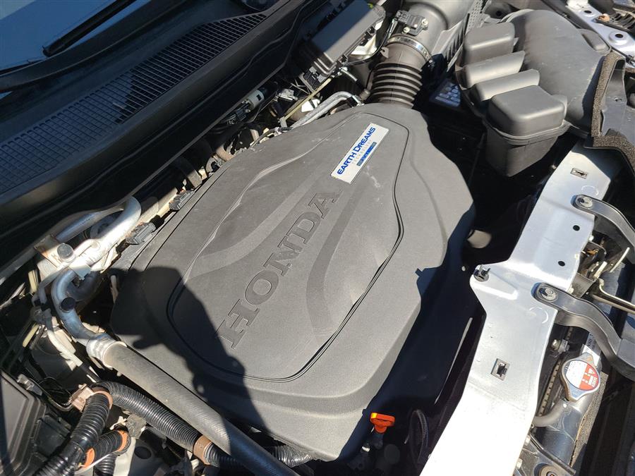 2017 Honda Pilot Touring AWD, available for sale in Canton, Connecticut | Lava Motors. Canton, Connecticut 2017 Honda Pilot Touring AWD, available for sale in Canton, Connecticut | Lava Motors. Canton, Connecticut