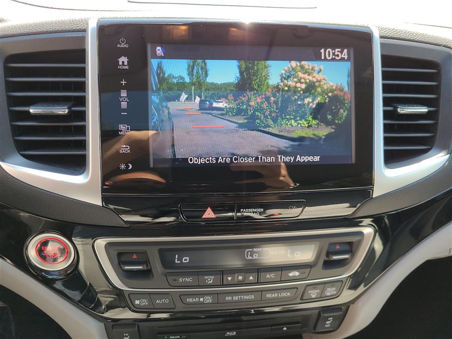 2017 Honda Pilot Touring AWD, available for sale in Canton, Connecticut | Lava Motors. Canton, Connecticut 2017 Honda Pilot Touring AWD, available for sale in Canton, Connecticut | Lava Motors. Canton, Connecticut