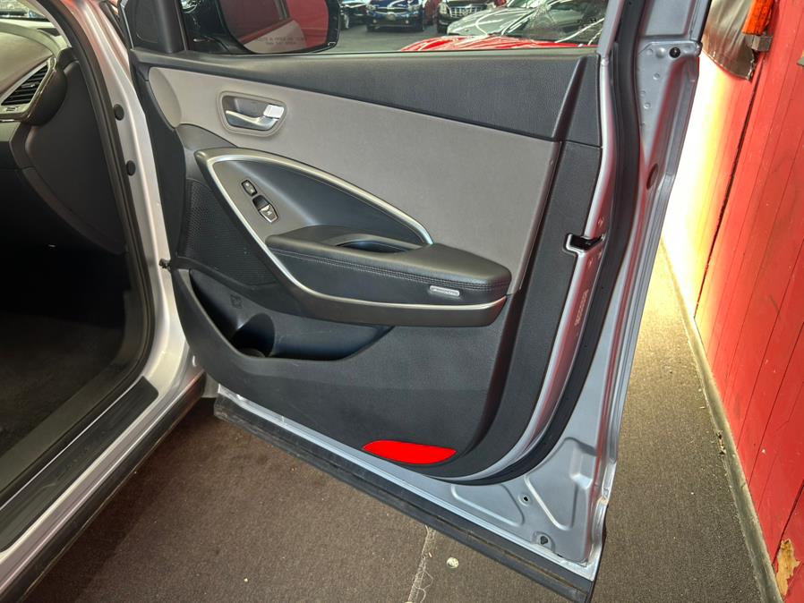 2019 Hyundai Santa Fe XL SE AWD, available for sale in Garfield, New Jersey | Urban Motors Collection. Garfield, New Jersey 2019 Hyundai Santa Fe XL SE AWD, available for sale in Garfield, New Jersey | Urban Motors Collection. Garfield, New Jersey
