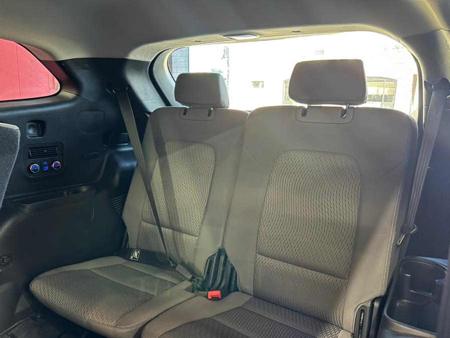 2019 Hyundai Santa Fe XL SE AWD, available for sale in Garfield, New Jersey | Urban Motors Collection. Garfield, New Jersey 2019 Hyundai Santa Fe XL SE AWD, available for sale in Garfield, New Jersey | Urban Motors Collection. Garfield, New Jersey