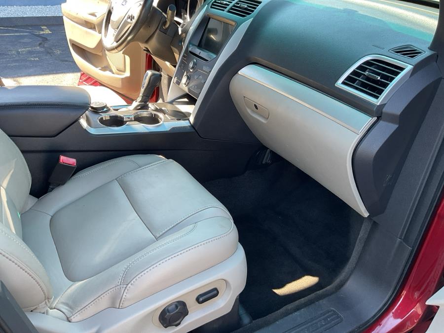 2015 Ford Explorer 4WD 4dr XLT, available for sale in Vernon, Connecticut | TD Automotive Enterprises LLC DBA Diamond Auto Cars. Vernon, Connecticut 2015 Ford Explorer 4WD 4dr XLT, available for sale in Vernon, Connecticut | TD Automotive Enterprises LLC DBA Diamond Auto Cars. Vernon, Connecticut