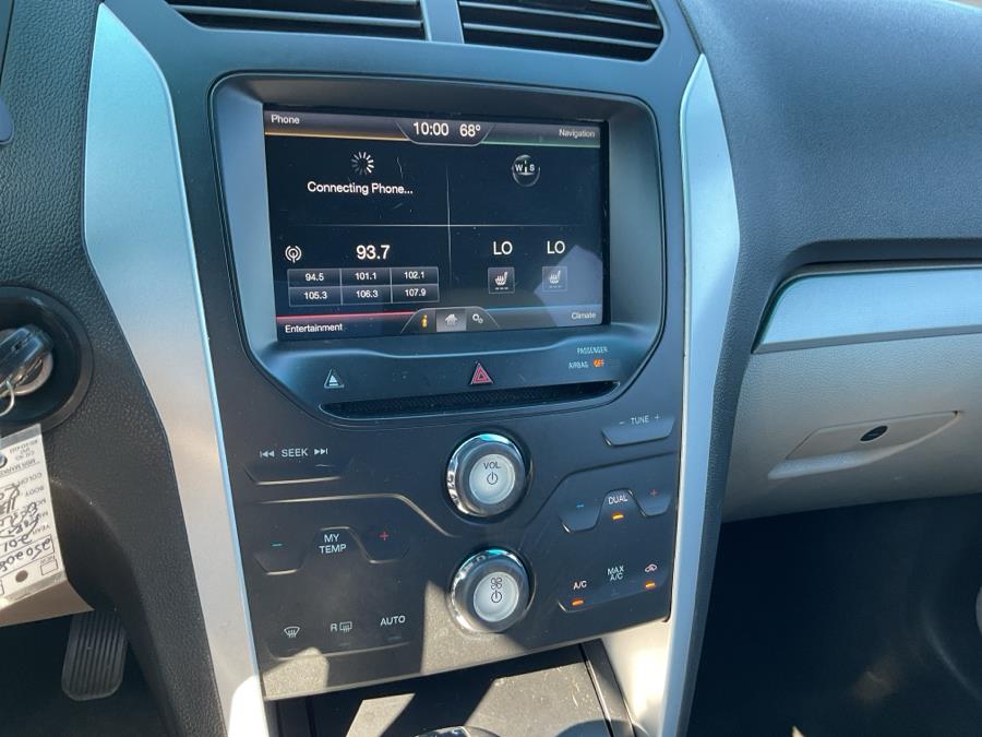 2015 Ford Explorer 4WD 4dr XLT, available for sale in Vernon, Connecticut | TD Automotive Enterprises LLC DBA Diamond Auto Cars. Vernon, Connecticut 2015 Ford Explorer 4WD 4dr XLT, available for sale in Vernon, Connecticut | TD Automotive Enterprises LLC DBA Diamond Auto Cars. Vernon, Connecticut