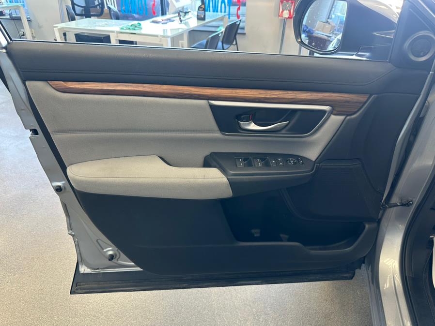 2017 Honda CR-V EX AWD, available for sale in Inwood, New York | 5 Towns Drive. Inwood, New York 2017 Honda CR-V EX AWD, available for sale in Inwood, New York | 5 Towns Drive. Inwood, New York