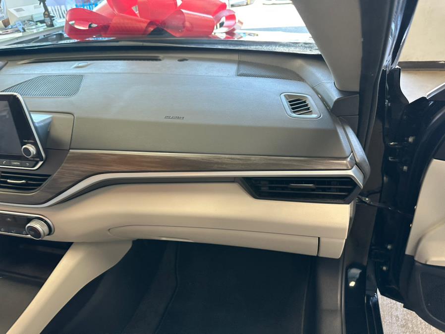 2025 Nissan Altima SV FWD, available for sale in Inwood, New York | 5 Towns Drive. Inwood, New York 2025 Nissan Altima SV FWD, available for sale in Inwood, New York | 5 Towns Drive. Inwood, New York