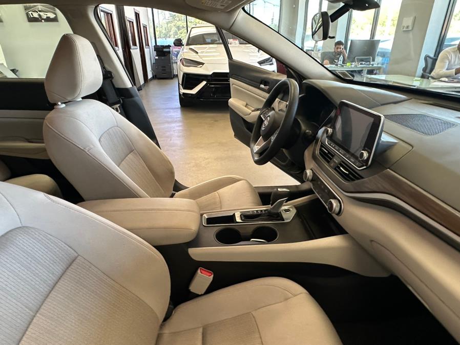 2025 Nissan Altima SV FWD, available for sale in Inwood, New York | 5 Towns Drive. Inwood, New York 2025 Nissan Altima SV FWD, available for sale in Inwood, New York | 5 Towns Drive. Inwood, New York