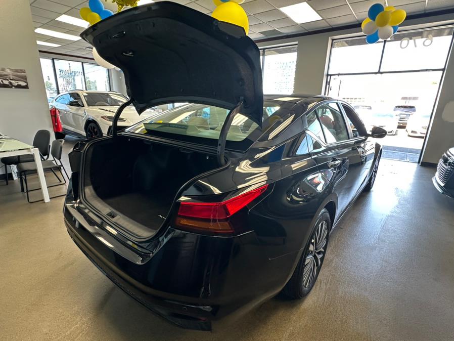 2025 Nissan Altima SV FWD, available for sale in Inwood, New York | 5 Towns Drive. Inwood, New York 2025 Nissan Altima SV FWD, available for sale in Inwood, New York | 5 Towns Drive. Inwood, New York