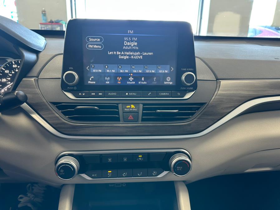 2025 Nissan Altima SV FWD, available for sale in Inwood, New York | 5 Towns Drive. Inwood, New York 2025 Nissan Altima SV FWD, available for sale in Inwood, New York | 5 Towns Drive. Inwood, New York