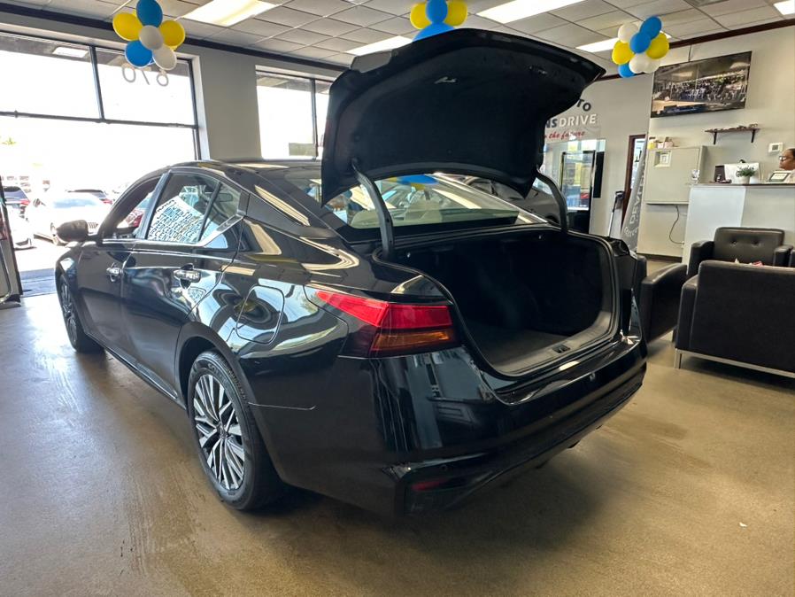 2025 Nissan Altima SV FWD, available for sale in Inwood, New York | 5 Towns Drive. Inwood, New York 2025 Nissan Altima SV FWD, available for sale in Inwood, New York | 5 Towns Drive. Inwood, New York