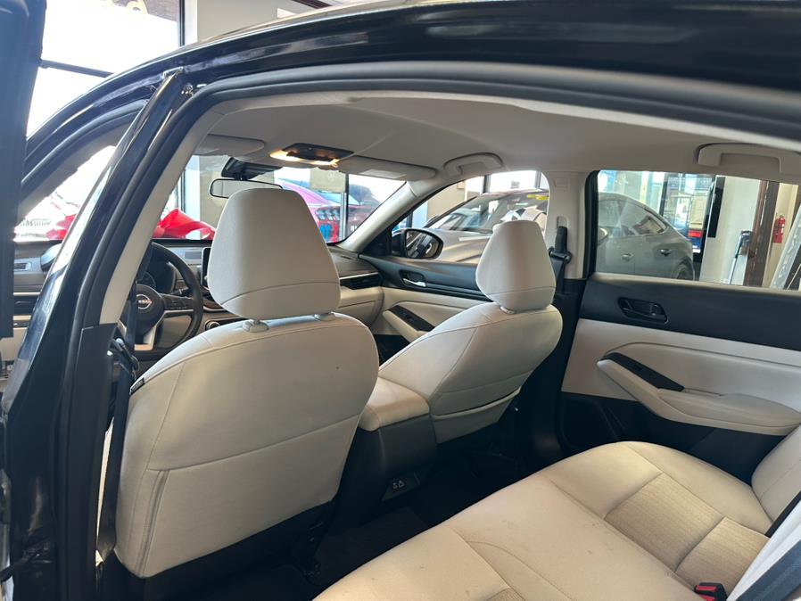 2025 Nissan Altima SV FWD, available for sale in Inwood, New York | 5 Towns Drive. Inwood, New York 2025 Nissan Altima SV FWD, available for sale in Inwood, New York | 5 Towns Drive. Inwood, New York