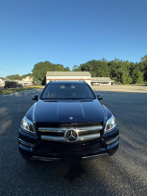 2013 Mercedes-Benz GL-Class 4MATIC 4dr GL 450, available for sale in Springfield, Massachusetts | Auto Globe LLC. Springfield, Massachusetts 2013 Mercedes-Benz GL-Class 4MATIC 4dr GL 450, available for sale in Springfield, Massachusetts | Auto Globe LLC. Springfield, Massachusetts