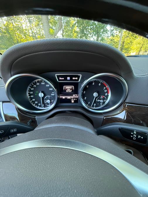 2013 Mercedes-Benz GL-Class 4MATIC 4dr GL 450, available for sale in Springfield, Massachusetts | Auto Globe LLC. Springfield, Massachusetts 2013 Mercedes-Benz GL-Class 4MATIC 4dr GL 450, available for sale in Springfield, Massachusetts | Auto Globe LLC. Springfield, Massachusetts